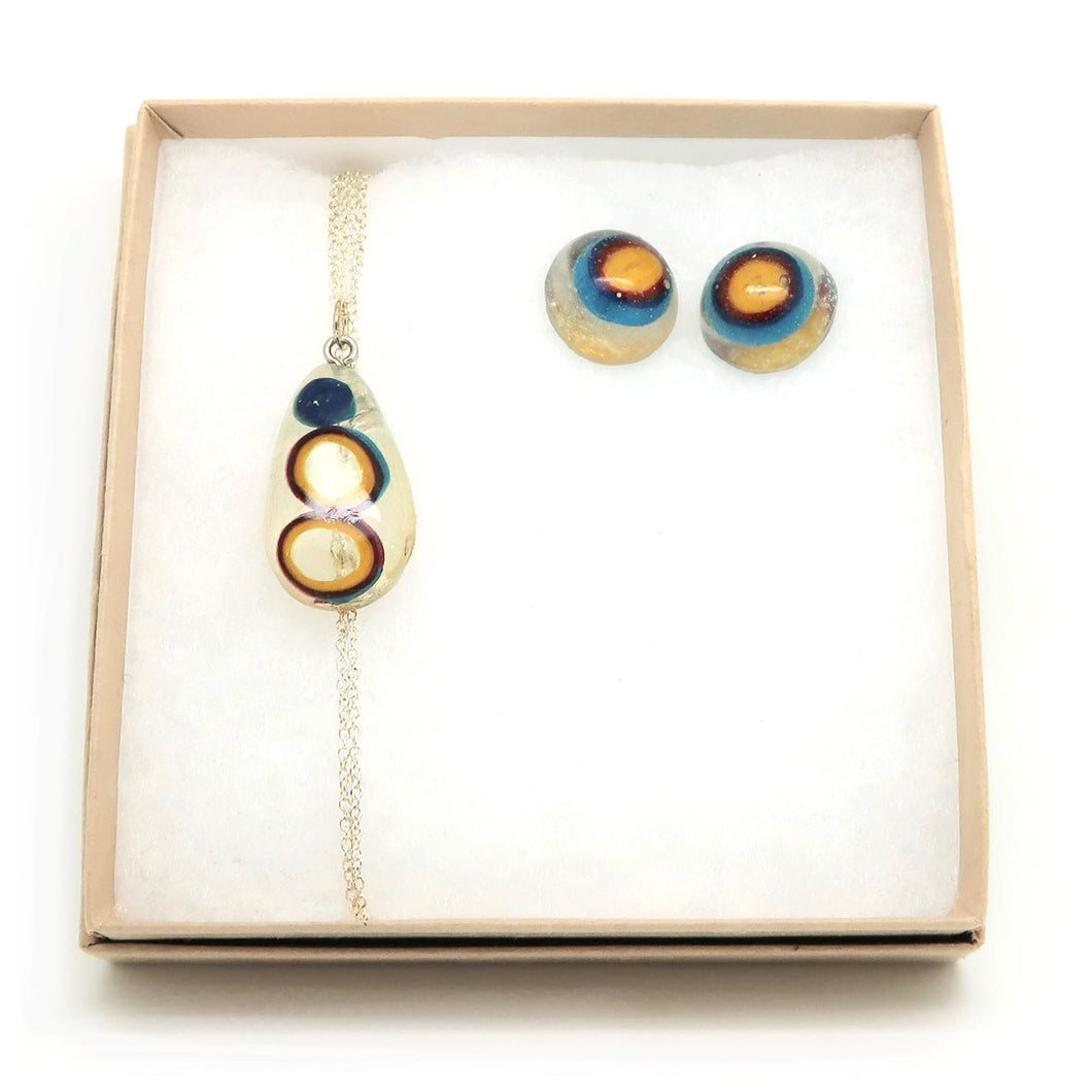Resin Drop Necklace + Dome Stud Earrings