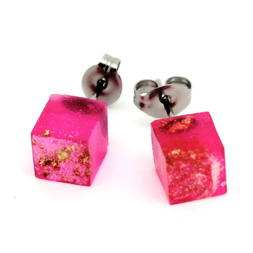 Small Cube Stud earrings
